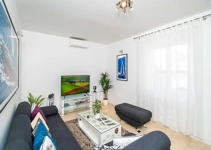 King - Four Bedroom House With Terrace Feriehus Dubrovnik