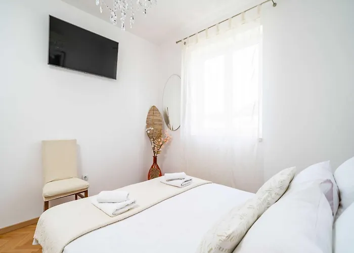 King - Four Bedroom House With Terrace Dubrovnik