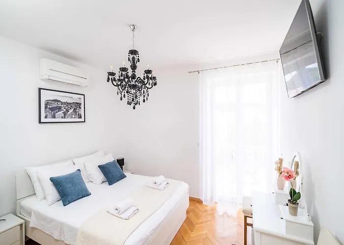 King - Four Bedroom House With Terrace Feriehus Dubrovnik