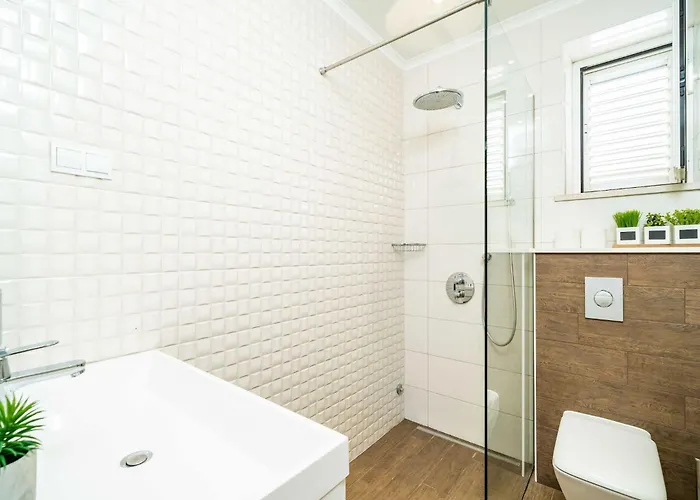 King - Four Bedroom House With Terrace Сasa de vacaciones Dubrovnik