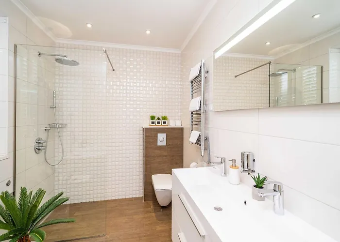 King - Four Bedroom House With Terrace * Dubrovnik